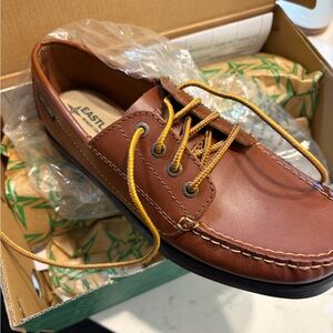 Eastland women’s Brown Leather Shoes